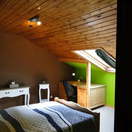 D'hotes Des Ardennes Bed & Breakfast *