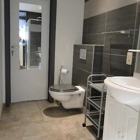 Bed & Breakfast D'hotes Des Ardennes *